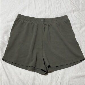 nuuds Performance Waffle Shorts, Olive Green